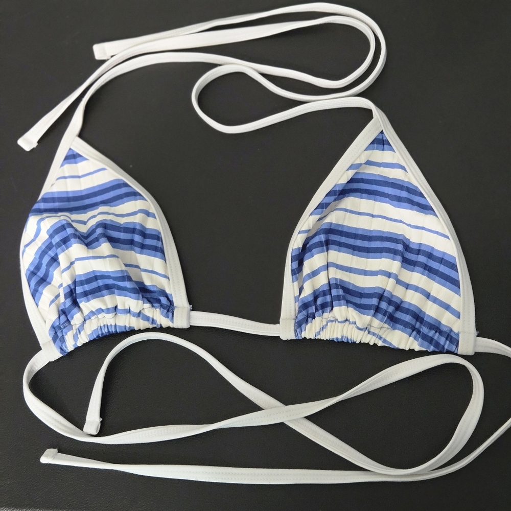 Solid & Striped Revolve Iris Bikini Top In Marina… - image 2